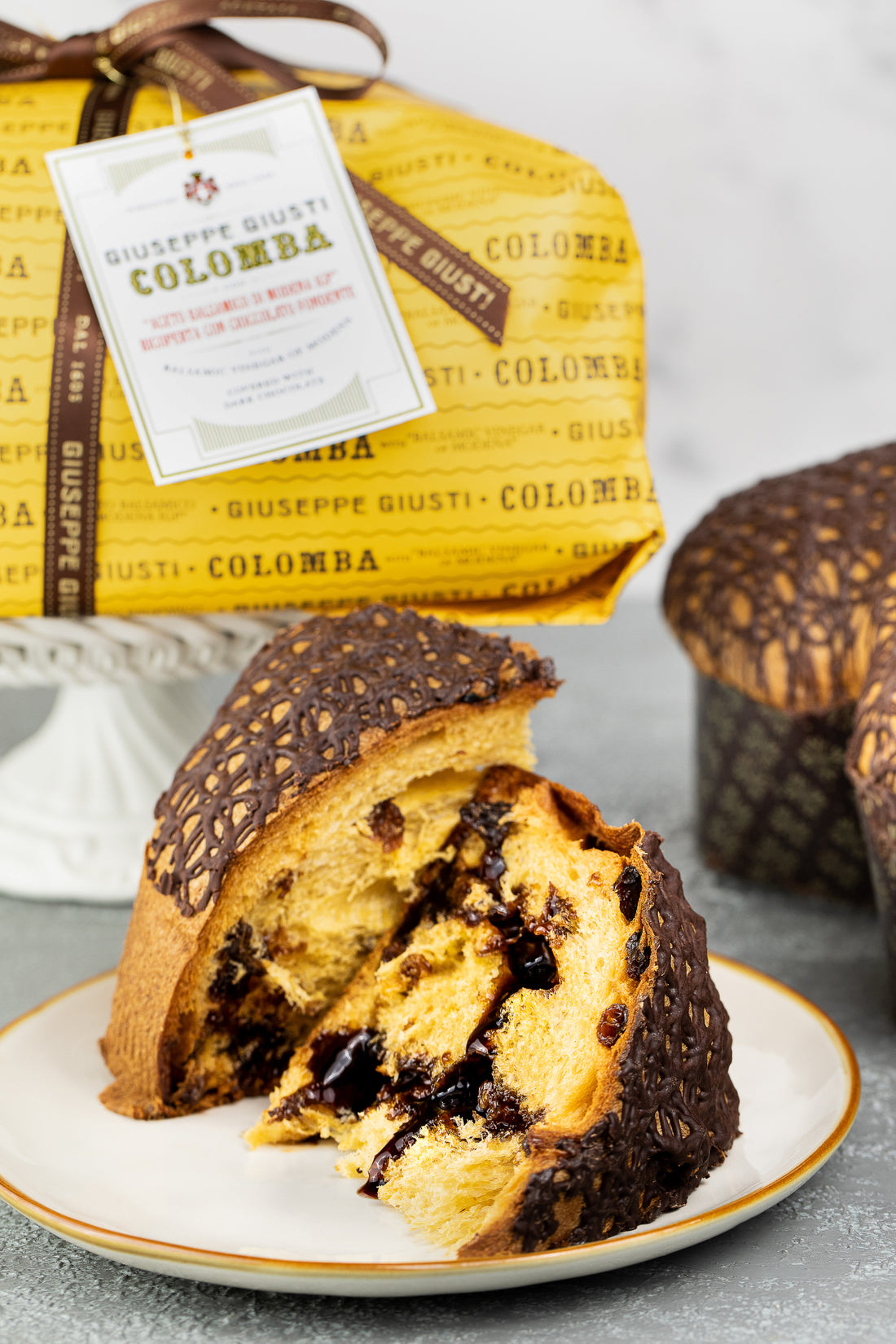 Colomba with Balsamic Vinegar of Modena and dark chocolate coating