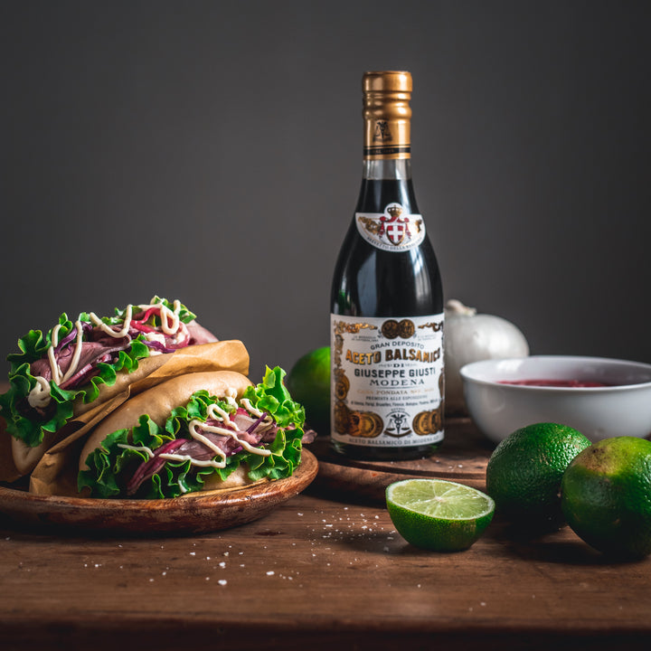 Bao buns with roast beef and sweet and sour onion